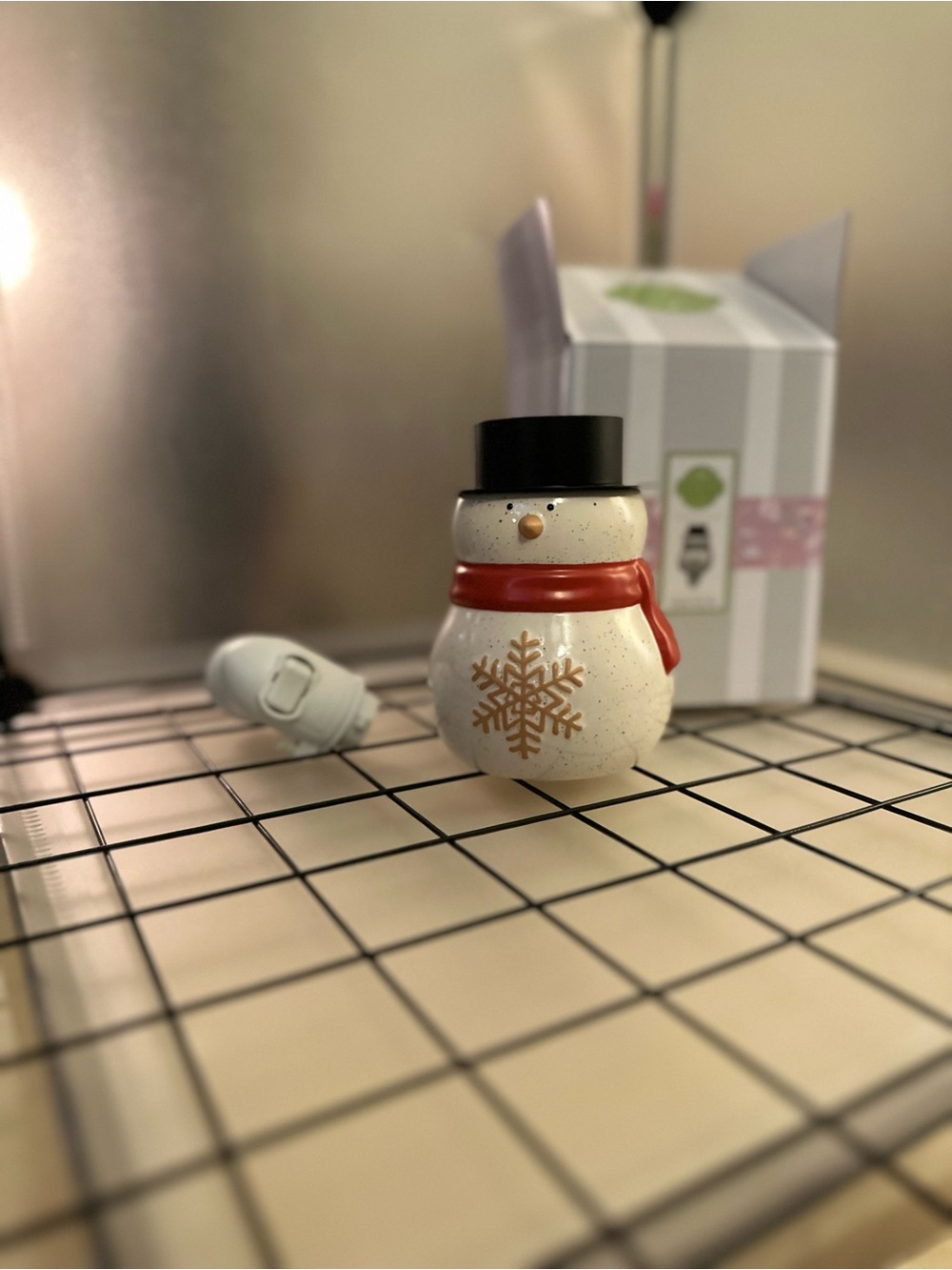 Scentsy Holiday Snowman Wax Warmer - Red Scarf